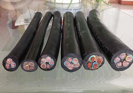 相比普通电缆，丹东橡套电缆的抗弯折能力强多少？
